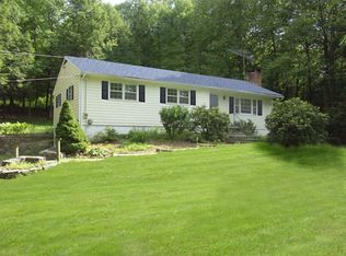 31 Flag Swamp Rd, Roxbury, CT 06783