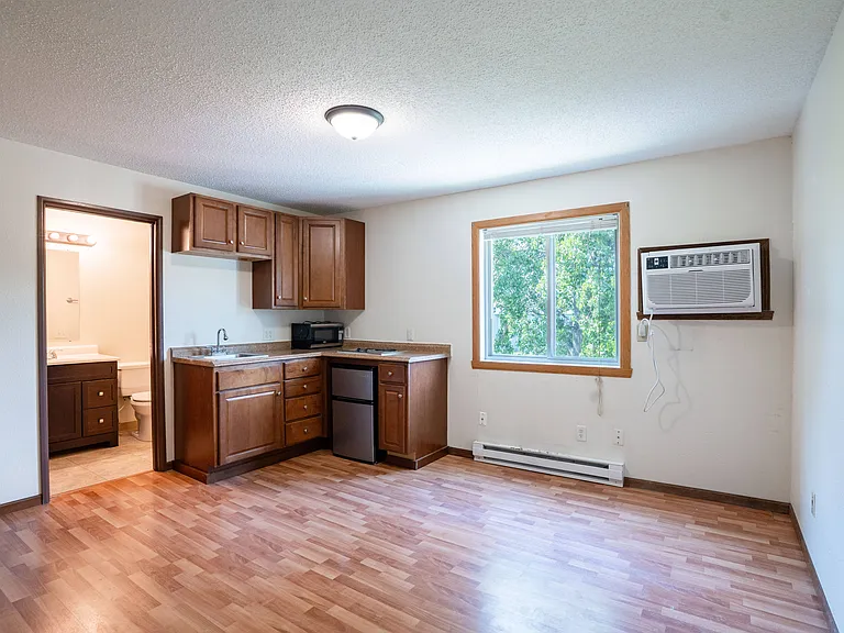 Fargo, ND Hartford Apartments | 01A | Kitchen