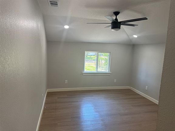 5th image of 1123 Hansboro Ave