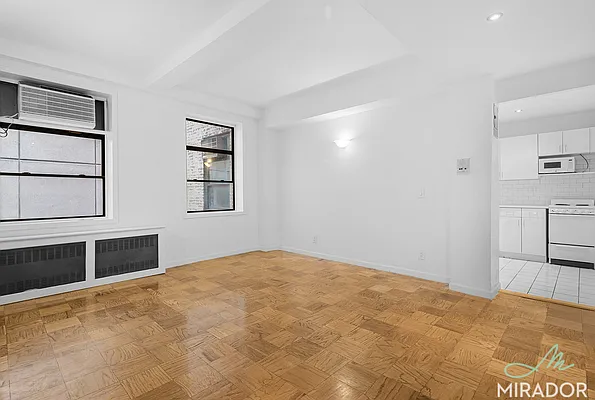 Rented by Mirador Real Estate | media 1