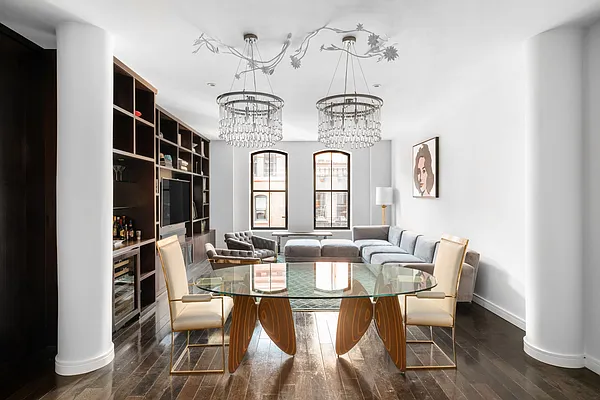 Sold by Compass | media 3