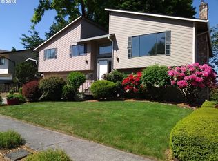 3823 NE View Pl, Gresham, OR 97030