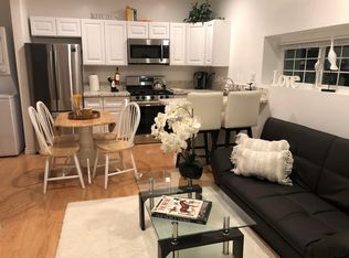 9325 Balcom Ave #9323, Northridge, CA 91325