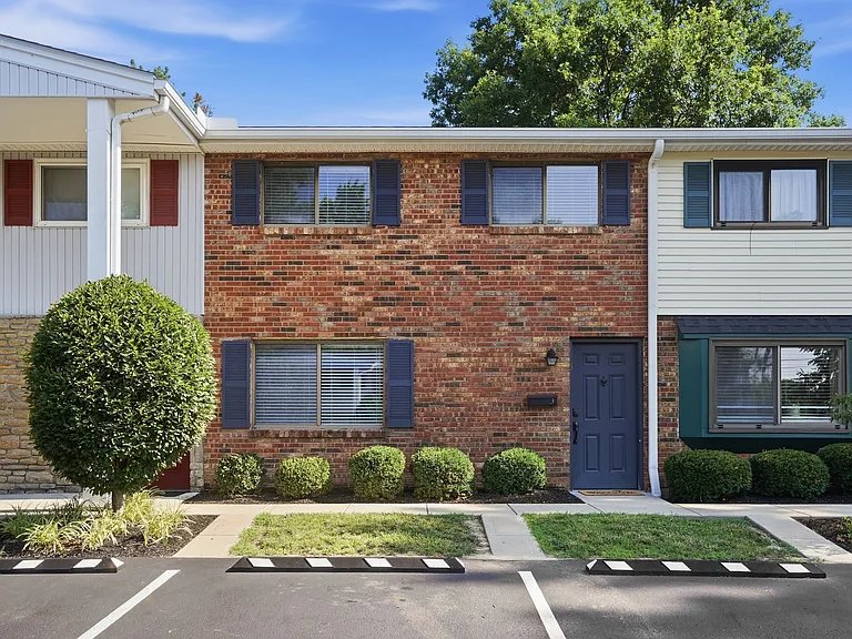 7752 Montgomery Rd #3 — Photo 2