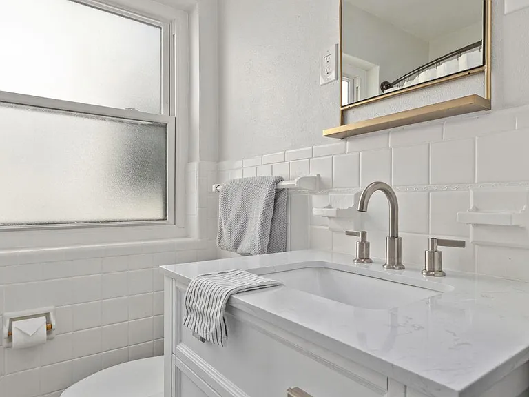 5521 Mardel Ave — Photo 18