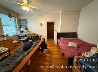 94 Queensberry St APT 11, Boston, MA 02215