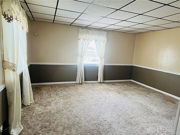4th image of 536 E Main St