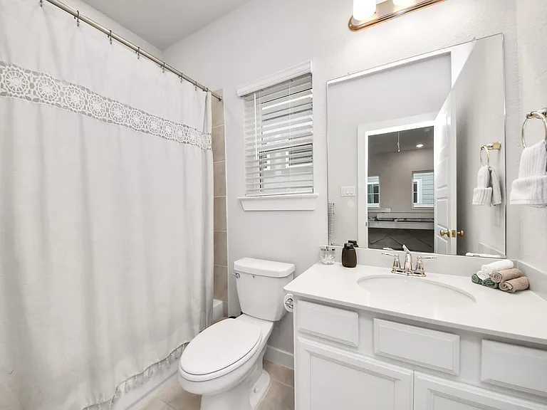 8207 Rising Stream Dr — Photo 31