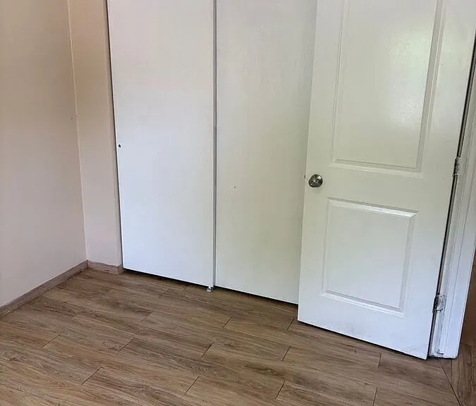 1015 York Ave #5 — Photo 1