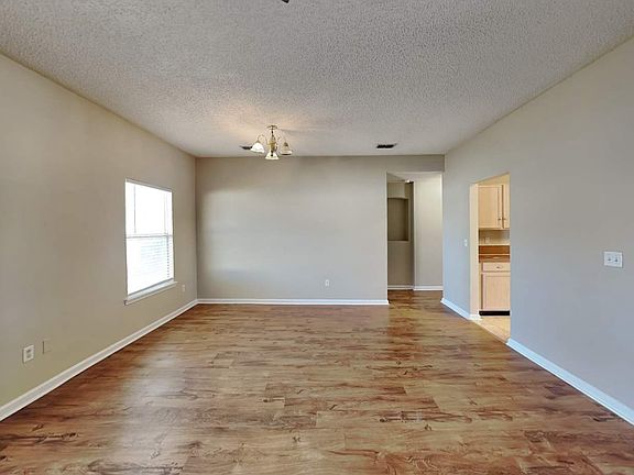 5th image of 1453 Loblolly Ct