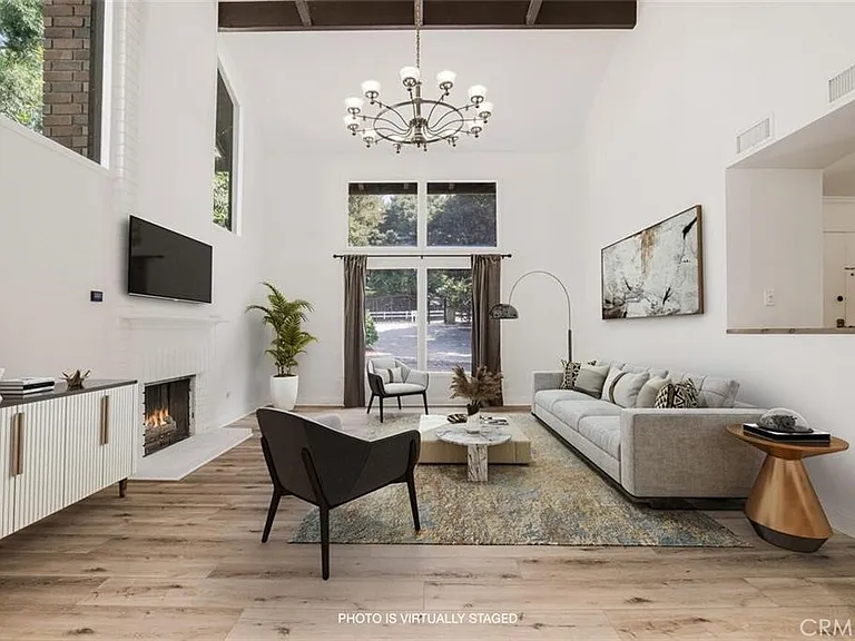 119 W Bell Canyon Rd — Photo 13