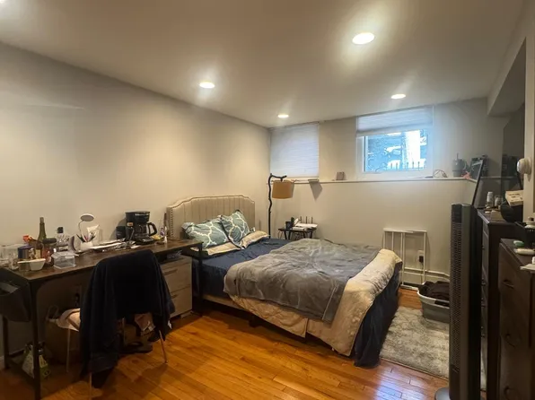 98 Strathmore Rd #6B, Brighton, MA 02135