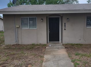 807 High Meadow Dr UNIT A, Pleasanton, TX 78064