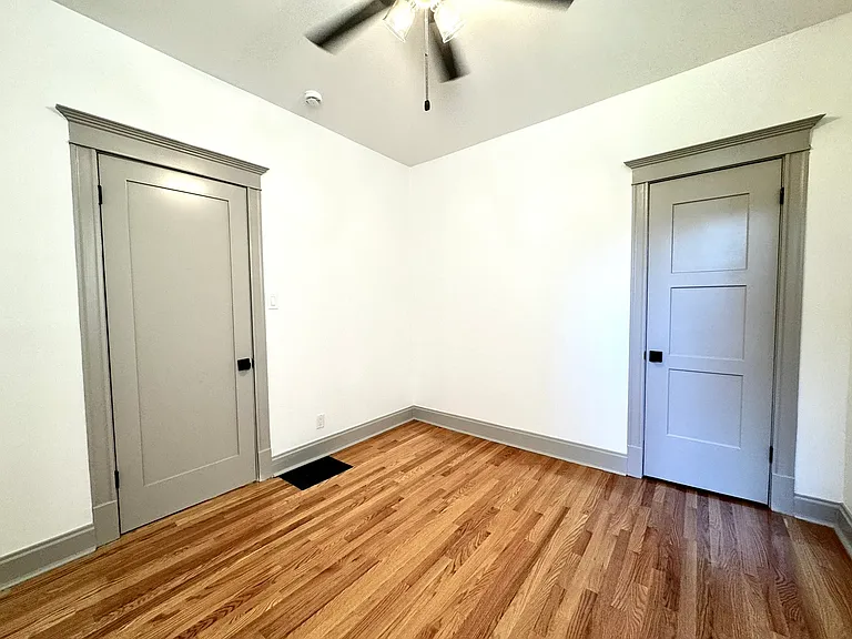 2424 N Mozart St #1 — Photo 13