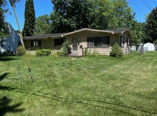 603 E Broad St, Angola, IN 46703