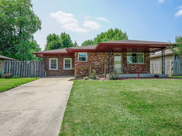 414 Beechwood Dr, Beech Grove, IN 46107