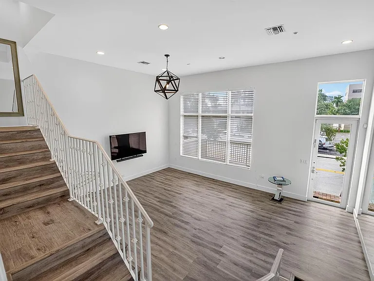 508 N Birch Rd #508 — Photo 11