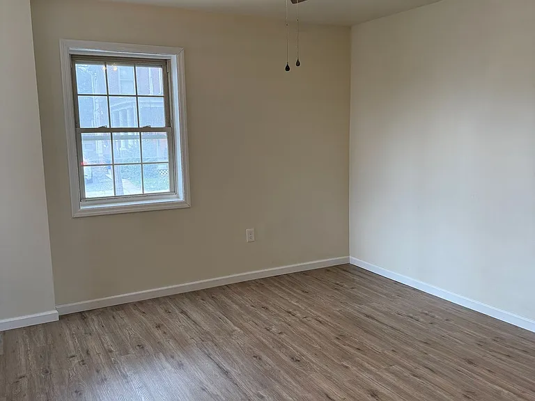 309 Main St #5 — Photo 6