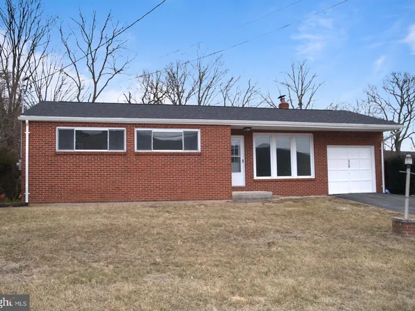 2226 Hyndman Rd, Hyndman, PA 15545