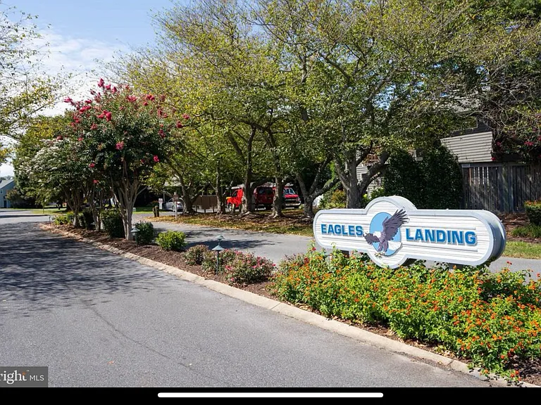 241 American Eagle Way #10 — Photo 15