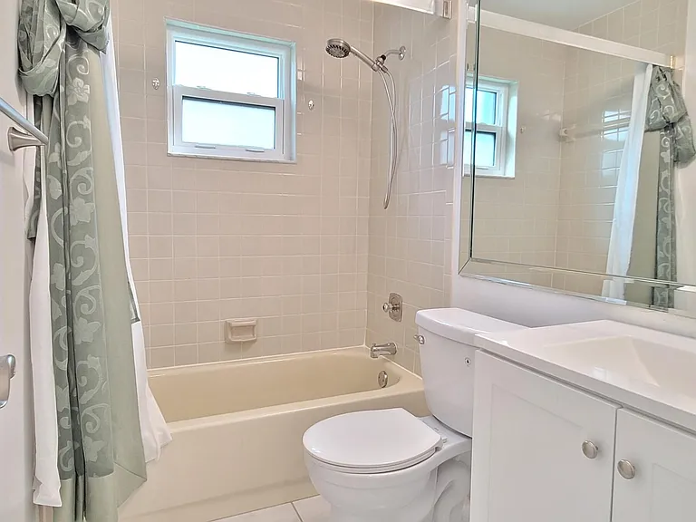 6209 Olivewood Cir — Photo 13