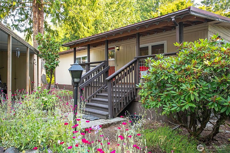 3rd image of 4915 Samish Way #27