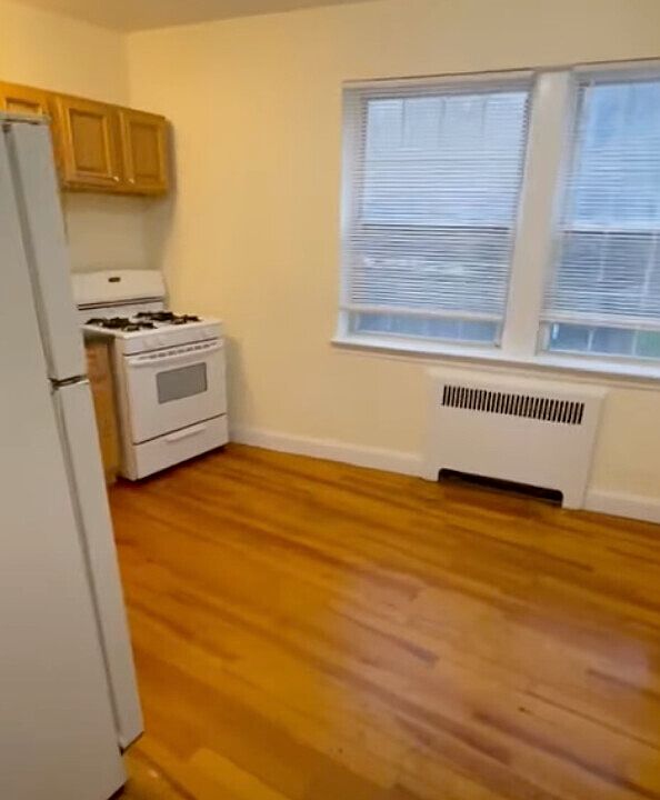 1st image of 26 Fairbanks St #5