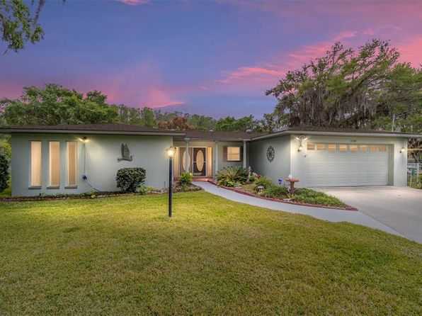 12180 Maple St, Dunnellon, FL 34432