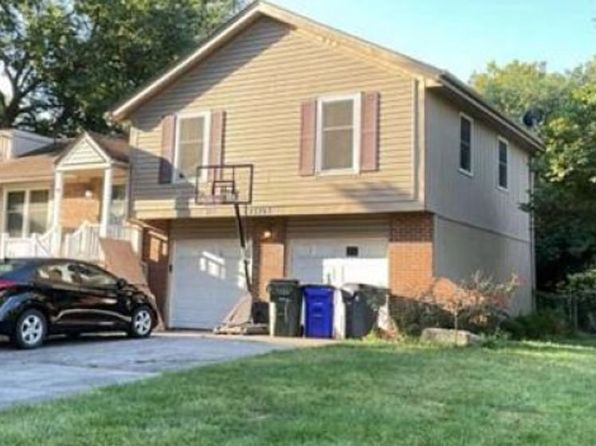 15703 W 151st Ter, Olathe, KS 66062