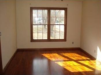2nd image of 2080 Darrel Ln