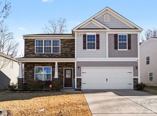 6204 Ellimar Field Ln, Charlotte, NC 28215