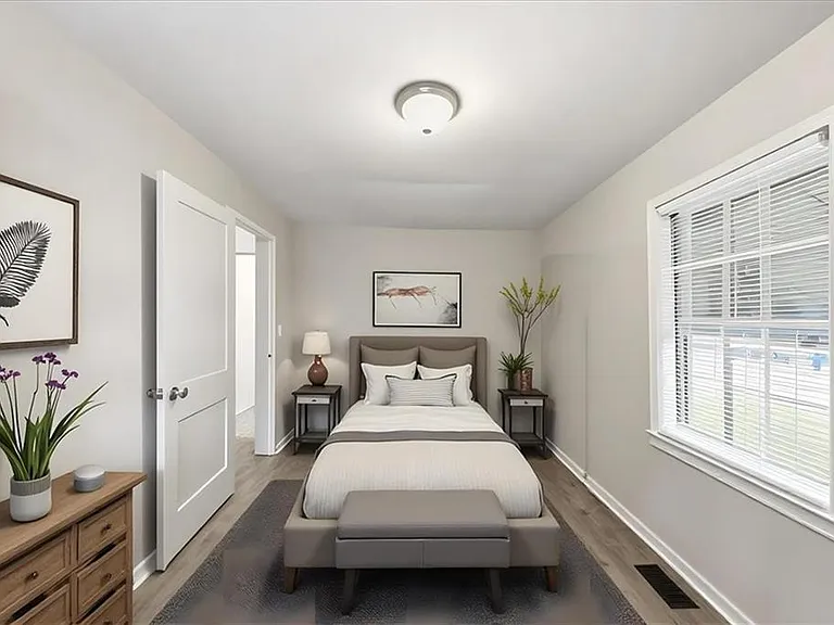 154 Lawton St SW — Photo 22
