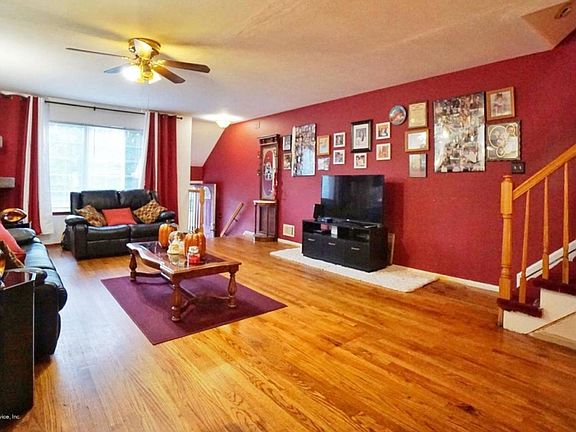 2nd image of 15 Arden Ave