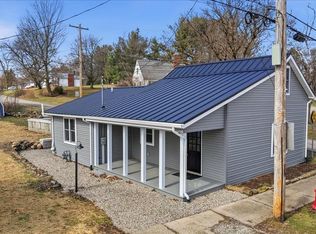 28 N Union St, Lucas, OH 44843