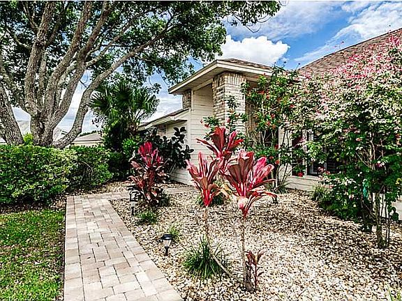 3rd image of 3348 Ashwood Ct