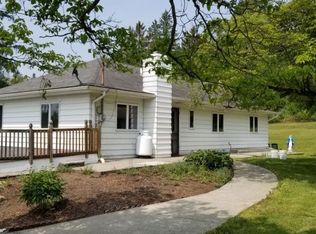 918 Lotus Ter, Newton, NJ 07860