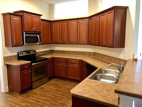 3rd image of 7547 Westland Oaks Dr