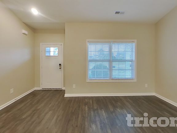 2nd image of 1014 Cyril Dr