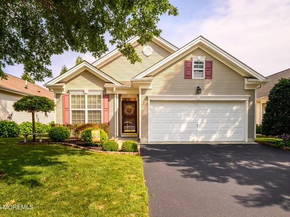 75 Huntington Drive, Jackson, NJ 08527
