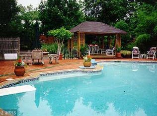 3507 Memorial St, Alexandria, VA 22310