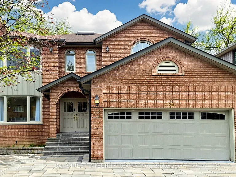 280 Kingsdale Ave — Photo 2