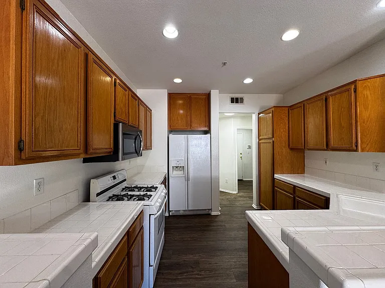 39930 Alpine Union St #B — Photo 7