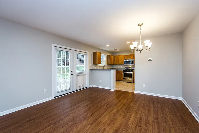 10420 Haddington Dr NW — Photo 38