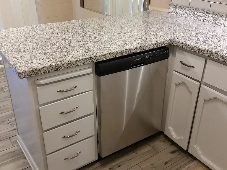 1939 E Missouri Ave #15 — Photo 18