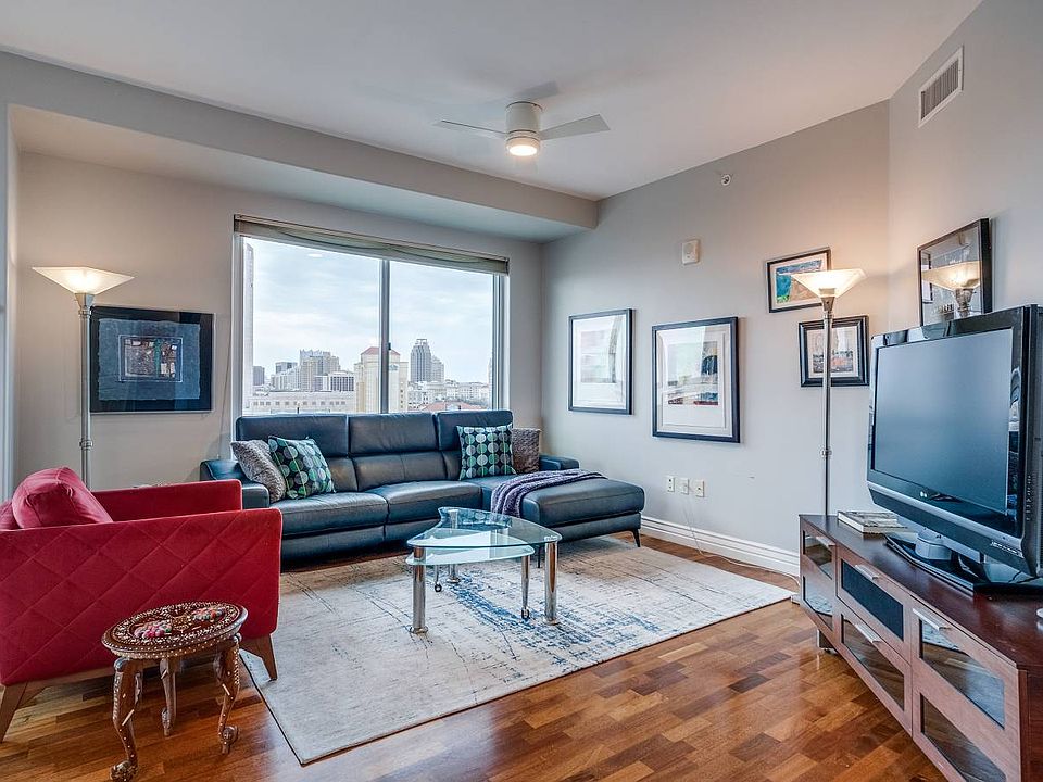 1st image of 215 N Center St APT 907