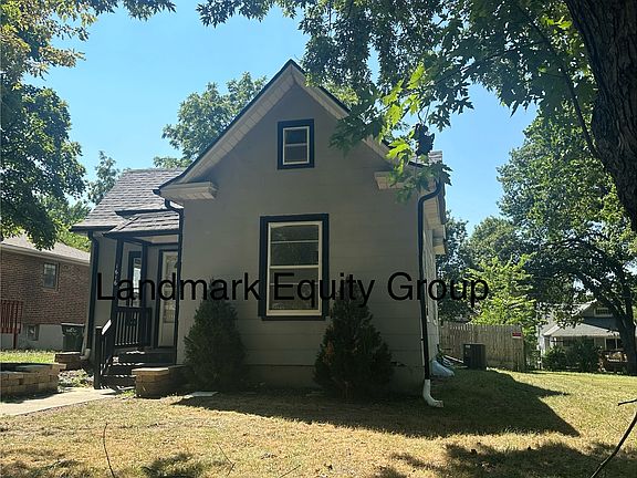 2nd image of 1616 S Harvard Ave