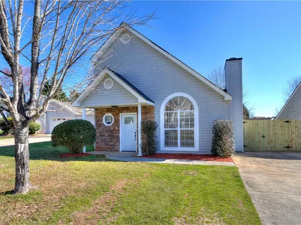46 Benfield Cres, Cartersville, GA 30121