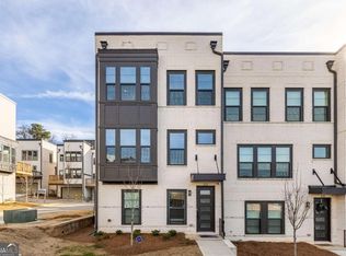 571 Ember Ln #58, Atlanta, GA 30318