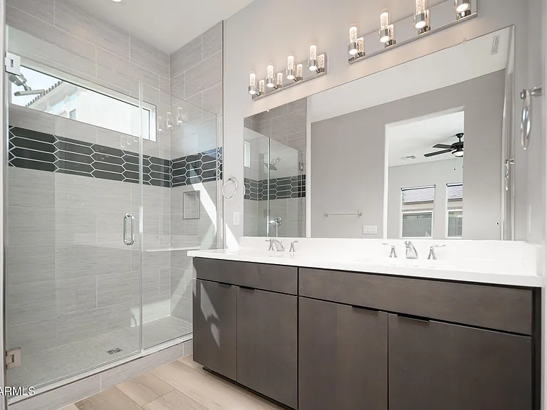18161 W Windmere Dr — Photo 15