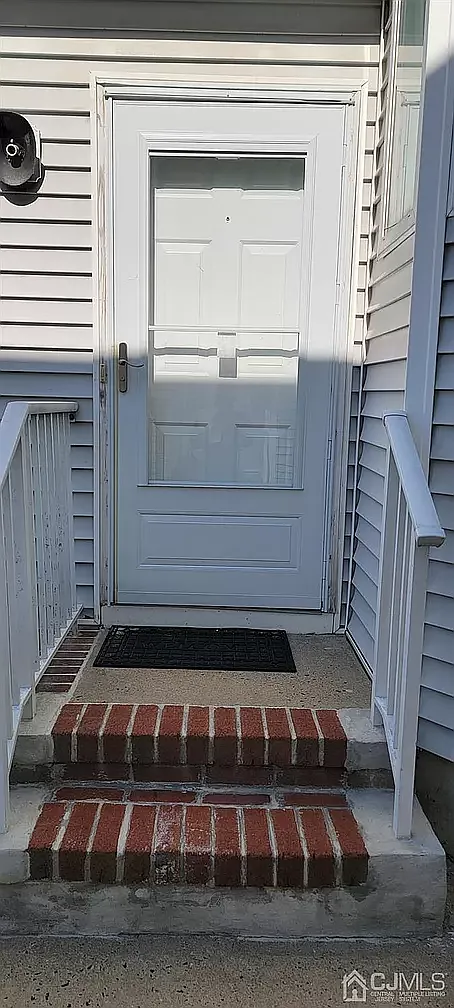 2 bed, 1196 sqft, $2,755 — Photo 4